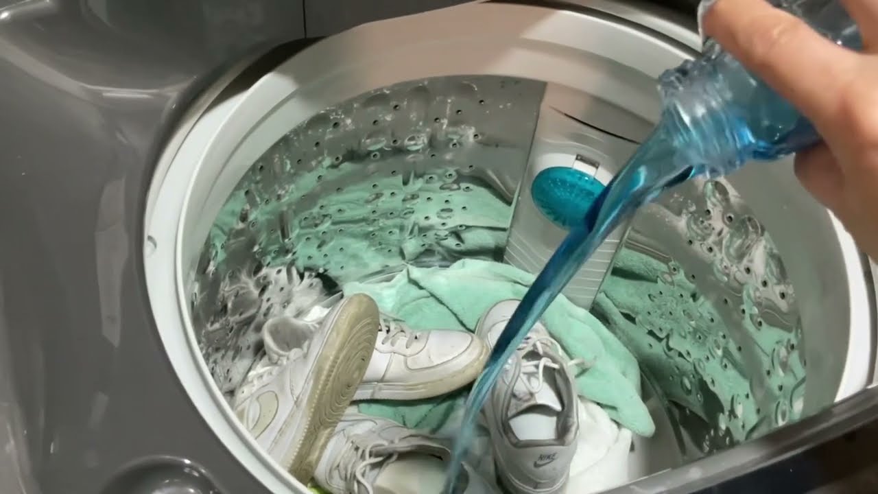 como lavar los tenis en la lavadora