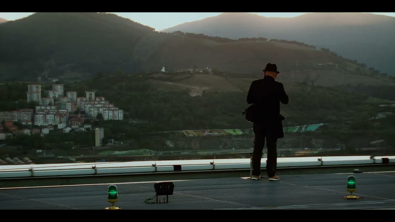 ese mundo que no te da nada