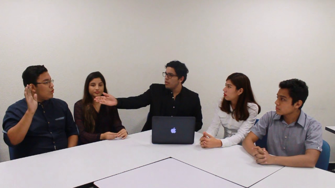 controversia entre personas sobre un tema