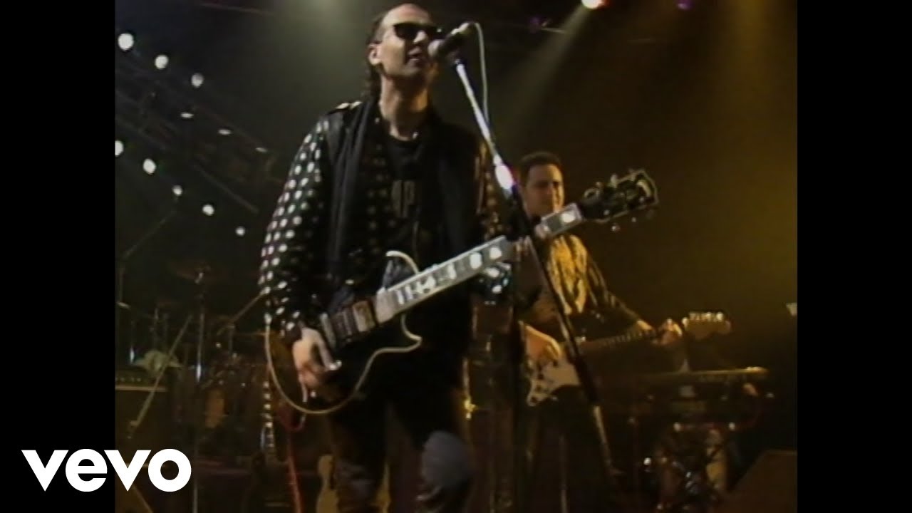 no es extraño que tu estes loca por mi letra