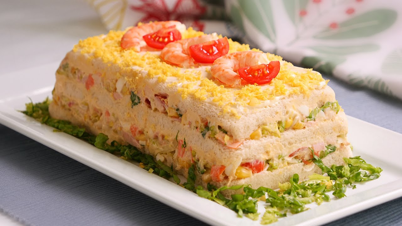 pastel de atún con pan de molde y tomate