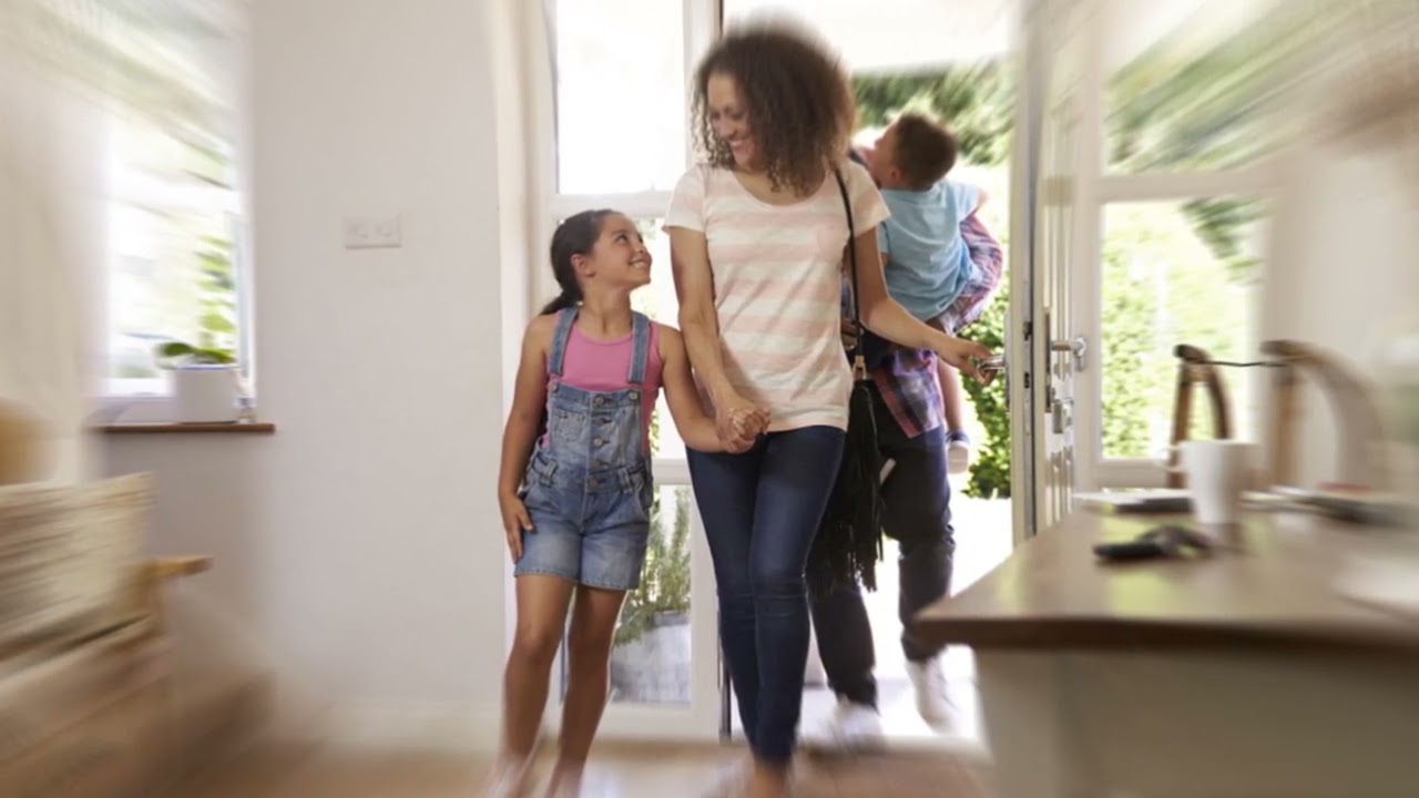 soñar que alguien te visita en tu casa